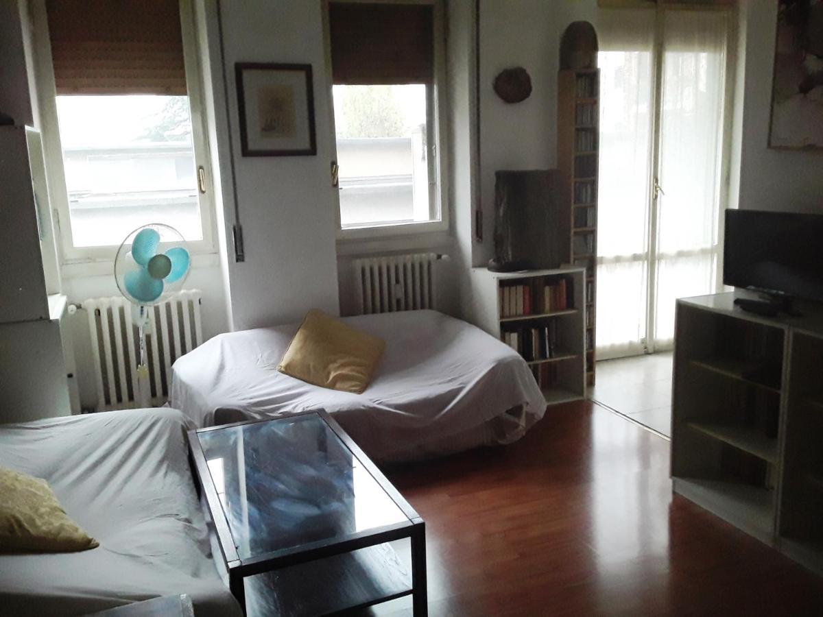Camera A Milano Zona Nolo Cimiano Apartamento Exterior foto